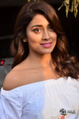 Shriya Saran Latest Photos
